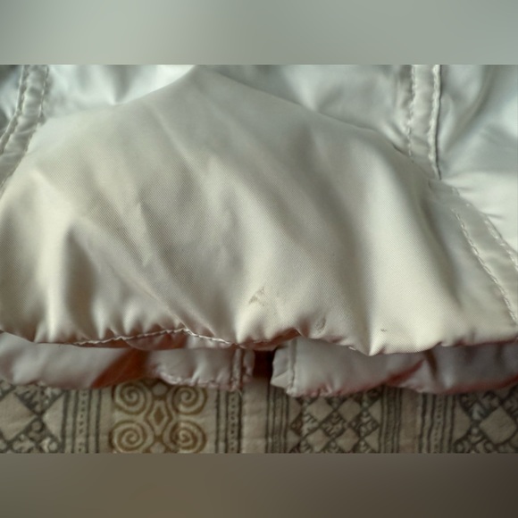 Laundry by Shelli Segal white puffer coat size Detachable belt hood and neck fur - Picture 7 of 13